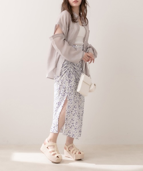 OLIVE des OLIVE（オリーブデオリーブ）の「リング付きスマホショルダー（ショルダーバッグ・レディース・シルバー/ラベンダー/ブラック/オフホワイト・FREE）」の8枚目の写真