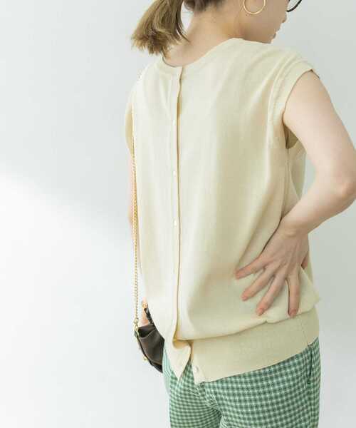 URBAN RESEARCH（アーバンリサーチ）の「2WAYハイツイストニット（ニット/セーター・レディース・ブラック/グリーン/アイボリー・FREE）」の4枚目の写真