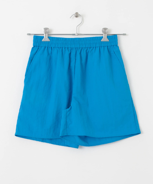 HEYUMM（ヘユム）の「カラフルショートパンツ（その他パンツ・レディース・ブルー/オレンジ/グリーン・ONE）」の6枚目の写真