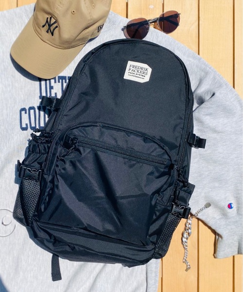 FREDRIK PACKERS(フレドリックパッカーズ)の「FREDRIK PACKERS /フレドリックパッカーズ 210D DAY PACK TIPI マザーズリュックサック(バックパック/リュック・レディース・カーキ/チャコールグレー/ブラック・ONESIZE)」の12枚目の写真