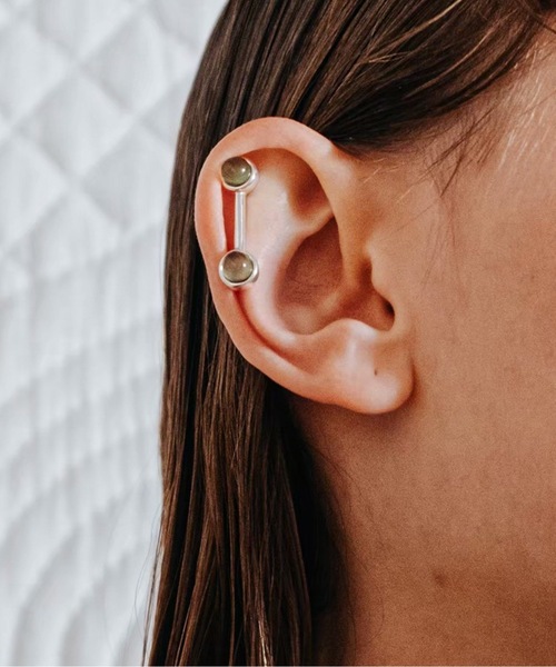 SYKIA（シキア）の「Mood Magnet Earcuff（イヤーカフ・レディース・シルバー/ゴールド・FREE）」の2枚目の写真