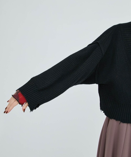 A + TOKYO（エープラストウキョウ）の「ブロークンショートニットカーディガン（カーディガン/ボレロ・レディース・ブラック/レッド/カーキ・FREE）」の17枚目の写真