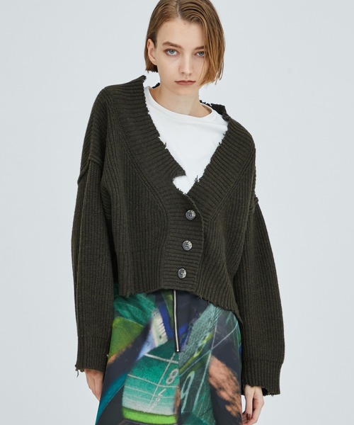 A + TOKYO（エープラストウキョウ）の「ブロークンショートニットカーディガン（カーディガン/ボレロ・レディース・ブラック/レッド/カーキ・FREE）」の5枚目の写真