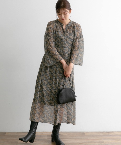 URBAN RESEARCH ROSSO WOMEN（アーバンリサーチ　ロッソ）の「ペイズリーフラワーワンピース（ワンピース・レディース・ブラック系その他/グリーン系その他・FREE）」の14枚目の写真