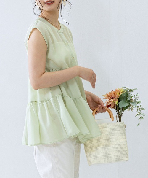 anown（アノン）の「ティアードチュニック　シアーシャツ シア―ブラウス ノースリーブ フレンチ袖 チュニックシャツ ティアード シアー 前後2way きれいめ（シャツ/ブラウス・レディース・ブラック/オフホワイト/ライトグリーン/ライトベージュ・M）」の13枚目の写真