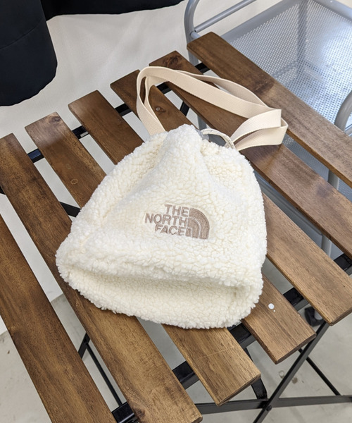 THE NORTH FACE(ザノースフェイス)の「『THE NORTH FACE/ザノースフェイス』WHITE LABEL COLLECTIONS BUCKET BAG MINI ミニショルダーバケットバッグ(ボディバッグ/ウエストポーチ・メンズ・ブラック/クリーム/チャコール/アイボリー・FREE)」の2枚目の写真