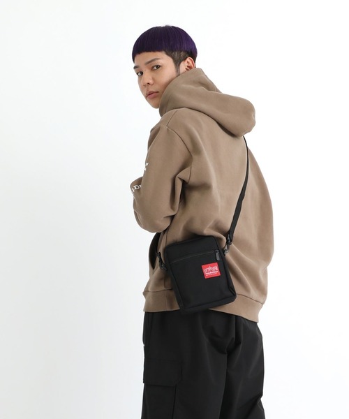 Manhattan Portage（マンハッタンポーテージ）の「Manhattan Portage/マンハッタンポーテージ ショルダーバック City Light Bag MP1403PL（ショルダーバッグ・メンズ・ブラック×レッド・FREE）」の22枚目の写真