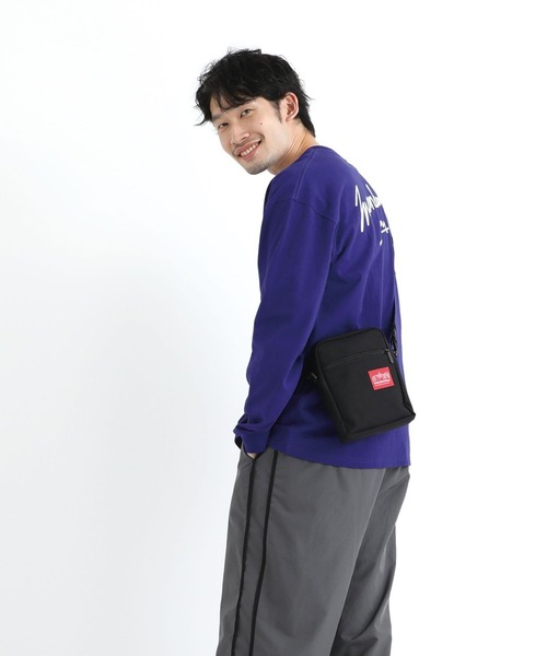 Manhattan Portage（マンハッタンポーテージ）の「Manhattan Portage/マンハッタンポーテージ ショルダーバック City Light Bag MP1403PL（ショルダーバッグ・メンズ・ブラック×レッド・FREE）」の14枚目の写真