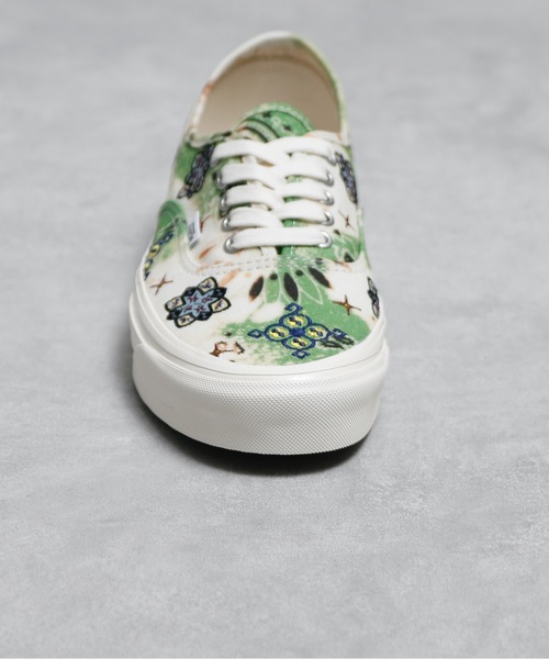 VANS オーセンティック 定番スニーカー ペインティング風 総柄 VANS ヴァンズ / AUTHENTIC 44 DX オーセンティック タイダイ 総