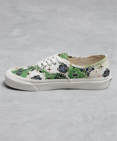 And A（アンドエー）の「VANS ヴァンズ / AUTHENTIC 44 DX オーセンティック タイダイ 総柄 刺繍キャンバス ローカットスニーカー / VN0A7Q5CBHF VN0A7Q5CGLD VN0A54F2BLK（スニーカー・レディース・その他2/その他3/その他1・24.5cm/23.5cm/24cm）」の10枚目の写真
