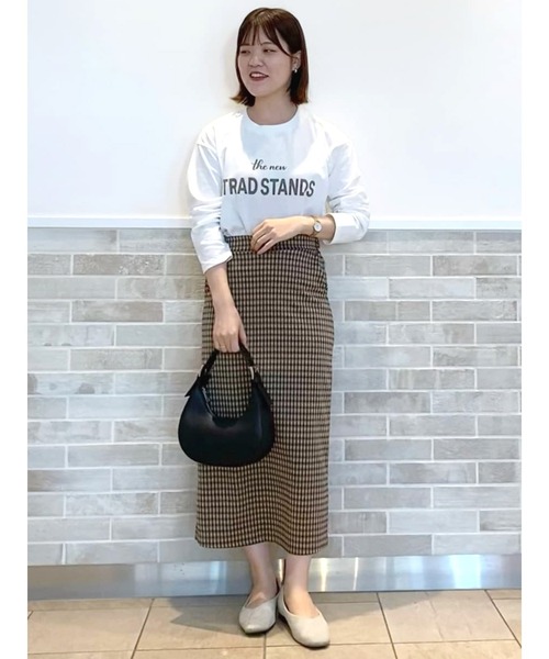 Lugnoncure（ルノンキュール）の「ロゴロンT（Tシャツ/カットソー・レディース・ベージュ/オフホワイト/チャコール・ﾌﾘ-）」の4枚目の写真