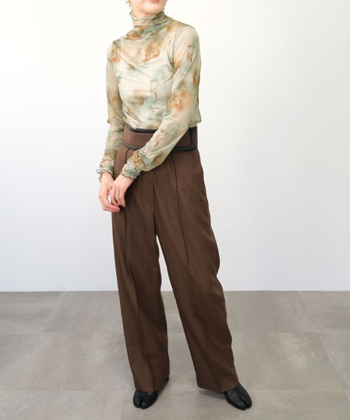 ＡＮＤＪ（アンドジェイ）の「【2022/AW】水彩アート柄ハイネックシアートップス（Tシャツ/カットソー・レディース・ベージュ系その他2/ベージュ系その他・M）」の4枚目の写真