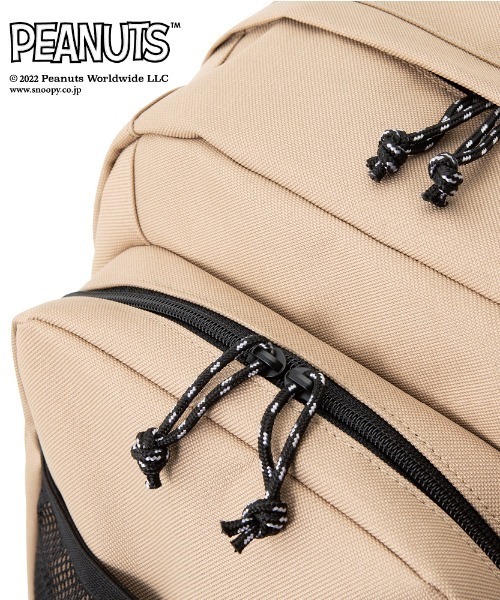 PEANUTS（ピーナッツ）の「PEANUTS COMING/ロキシーバックアップ