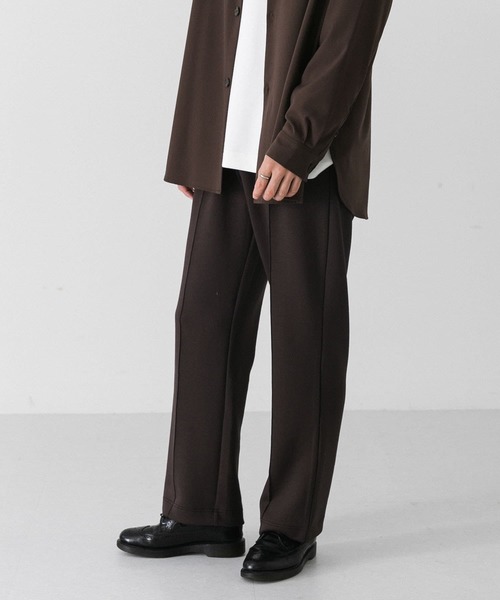 SENSE OF PLACE by URBAN RESEARCH(センスオブプレイスバイアーバンリサーチ)の「スフレスウェットセンタープレスストレートパンツ(スウェットパンツ・メンズ・ブラック/カーキ/ブラウン・MEDIUM/LARGE)」の12枚目の写真