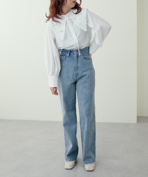 natural couture(ナチュラルクチュール)の「大人ナチュ/ レース衿付き大人のボリューム袖ブラウス(シャツ/ブラウス・レディース・オフホワイト/ブラック・FREE)」の6枚目の写真
