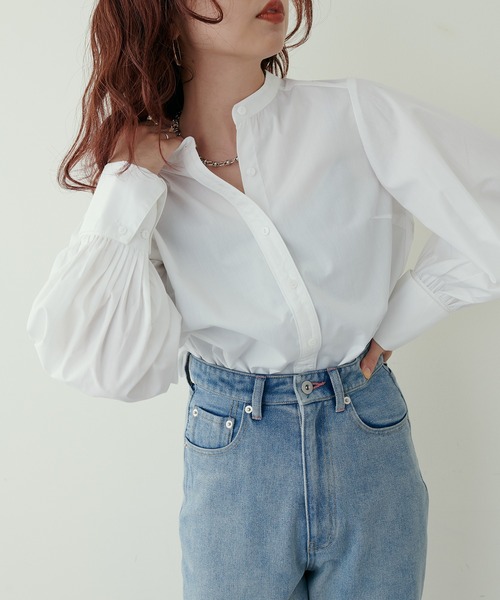 natural couture(ナチュラルクチュール)の「大人ナチュ/ レース衿付き大人のボリューム袖ブラウス(シャツ/ブラウス・レディース・オフホワイト/ブラック・FREE)」の8枚目の写真