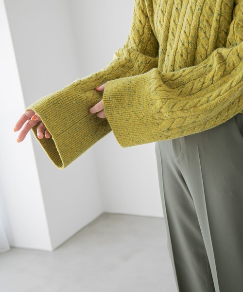 yuw（ユウ）の「ネップケーブルクロップド　172551（ニット/セーター・レディース・チャコールグレー/ブラウン/イエロー・FREE）」の22枚目の写真