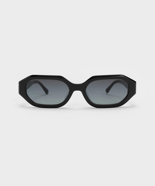 CHARLES & KEITH(チャールズ & キース)の「Gabine ガビーヌ リサイクルアセテートオーバルサングラス(サングラス・レディース・バイオレット/ブラウン系その他2/ミント/クリーム/ブラック・FREE)」の1枚目の写真