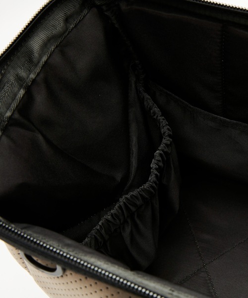 EDITA.(エディータ)の「ネオプレンボストンバッグ M size 旅行 / サブバッグ(ボストンバッグ・レディース・チャコールグレー/ブラック/ホワイト/ライトグレー/ベージュ・FREE)」の16枚目の写真
