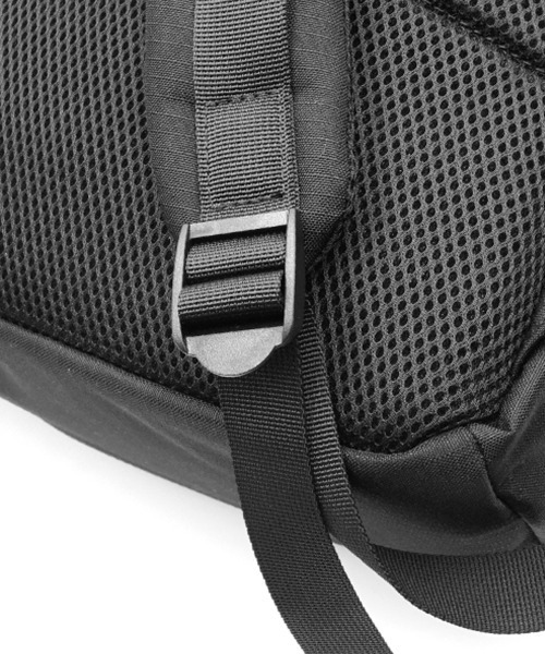 anello（アネロ）の「anelloGRANDE（アネログランデ） はっ水10ポケット大容量リュック（A4対応）（バックパック/リュック・レディース・ピンク/ブラック/ベージュ・FREE）」の14枚目の写真