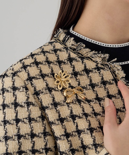 ANAYI（アナイ）の「フラワーモチーフブローチ（ブローチ/コサージュ・レディース・シルバー/ゴールド系その他・FREE）」の7枚目の写真