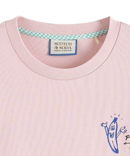SCOTCH&SODA(スコッチアンドソーダ)の「アートワーク オーガニックTシャツ【169933】(Tシャツ/カットソー・メンズ・ホワイト/ピンク・SMALL/LARGE/MEDIUM)」の5枚目の写真