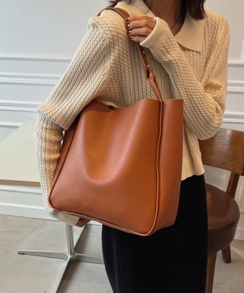 yuue' ( wear )(ユーイ)の「シンプルトートバッグ(トートバッグ・レディース・ブラウン/ブラック/オフホワイト・FREE)」の9枚目の写真