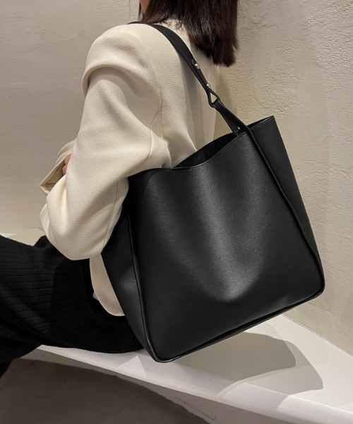 yuue' ( wear )(ユーイ)の「シンプルトートバッグ(トートバッグ・レディース・ブラウン/ブラック/オフホワイト・FREE)」の4枚目の写真