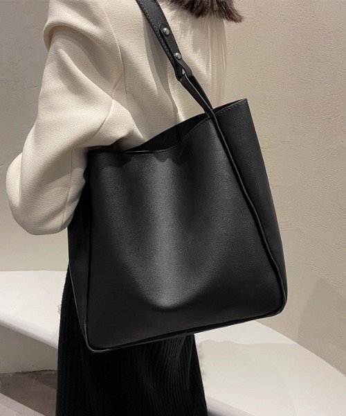 yuue' ( wear )(ユーイ)の「シンプルトートバッグ(トートバッグ・レディース・ブラウン/ブラック/オフホワイト・FREE)」の5枚目の写真