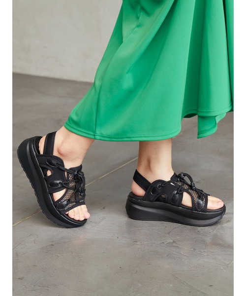 noyau（ノヤウ）の「プラットフォームメッシュサンダル（サンダル・レディース・ブラック/ベージュ系その他/ホワイト・L/M/S/LL）」の4枚目の写真