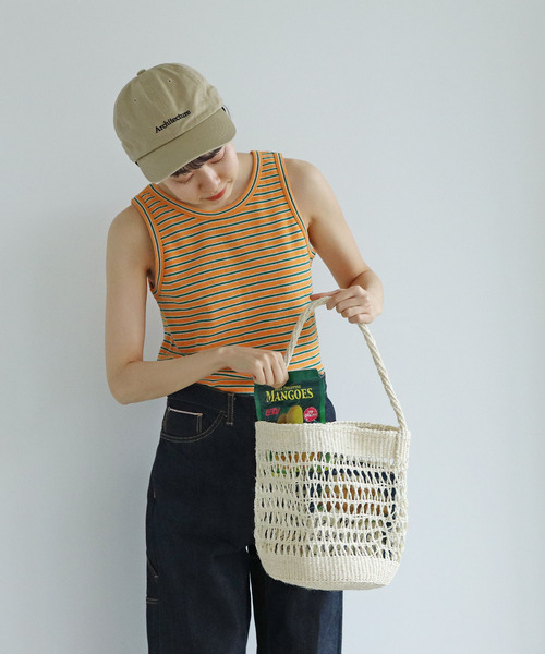 PAR ICI（パーリッシィ）の「サイザル透かし編み ワンショルダーカゴバッグ（かごバッグ・レディース・オフホワイト/ブラウン/サックスブルー・FREE）」の9枚目の写真