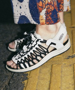 セール】UNEEK O2 / ユニーク オーツー（スニーカー）｜KEEN