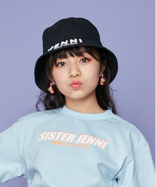 JENNI（ジェニィ）の「3Dロゴバケットハット（ハット・キッズ・ブラック/オフホワイト・54cm/56cm）」の2枚目の写真