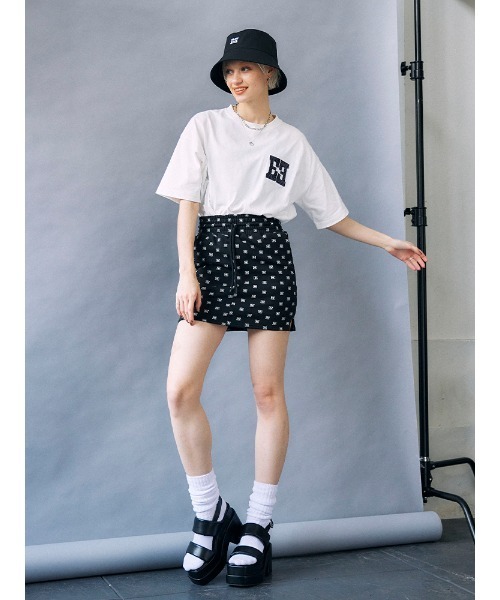 ENVYM（アンビー）の「EロゴBIGtee（Tシャツ/カットソー・レディース・ブルー/ブラック/パープル/ホワイト・FREE）」の11枚目の写真