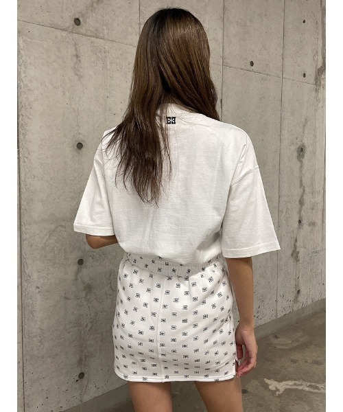 ENVYM（アンビー）の「EロゴBIGtee（Tシャツ/カットソー・レディース・ブルー/ブラック/パープル/ホワイト・FREE）」の21枚目の写真