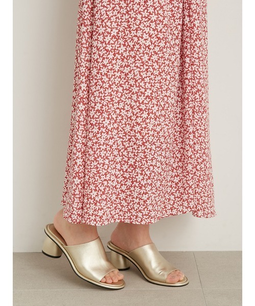 LILY BROWN(リリーブラウン)の「ラウンドトゥミュール(パンプス・レディース・ブラック/ホワイト/ゴールド・LARGE/SMALL/MEDIUM)」の19枚目の写真