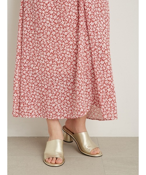 LILY BROWN(リリーブラウン)の「ラウンドトゥミュール(パンプス・レディース・ブラック/ホワイト/ゴールド・LARGE/SMALL/MEDIUM)」の18枚目の写真