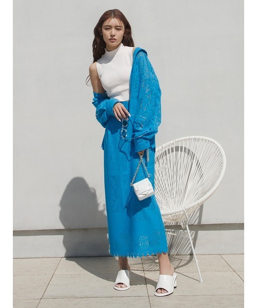 LILY BROWN(リリーブラウン)の「ラウンドトゥミュール(パンプス・レディース・ブラック/ホワイト/ゴールド・LARGE/SMALL/MEDIUM)」の7枚目の写真
