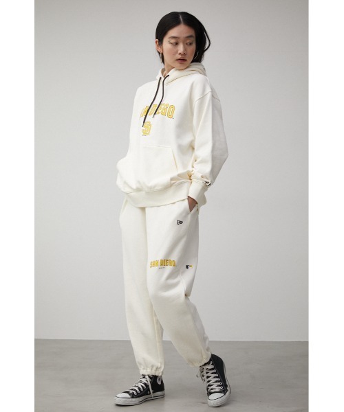 AZUL by moussy（アズールバイマウジー）の「NEW ERA OVERSAIZED