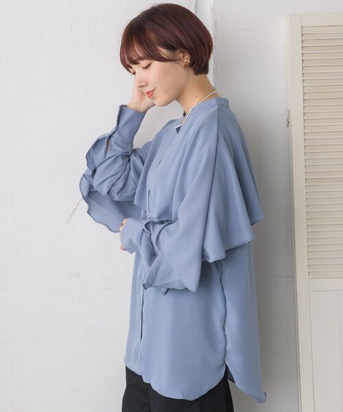 RETRO GIRL(レトロガール)の「ケープフリルチュニックBL(シャツ/ブラウス・レディース・オフホワイト/ライトベージュ/ブルー・FREE)」の16枚目の写真