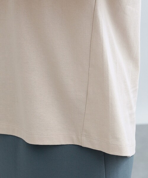 INDIVI（インディヴィ）の「◆【洗える/コットン100％】セミAフォトTシャツ（Tシャツ/カットソー・レディース・チャコールグレー/ブラック/ホワイト/ベージュ系9・13/15 /34/38/05）」の11枚目の写真