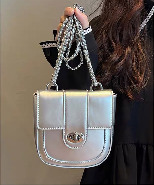 LOPASS（ロパス）の「チェーンスクエアショルダーバッグ（ショルダーバッグ・レディース・ブラック/シルバー・FREE）」の7枚目の写真