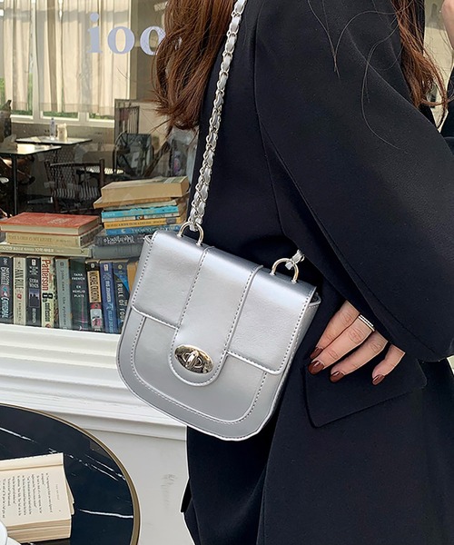 LOPASS（ロパス）の「チェーンスクエアショルダーバッグ（ショルダーバッグ・レディース・ブラック/シルバー・FREE）」の12枚目の写真