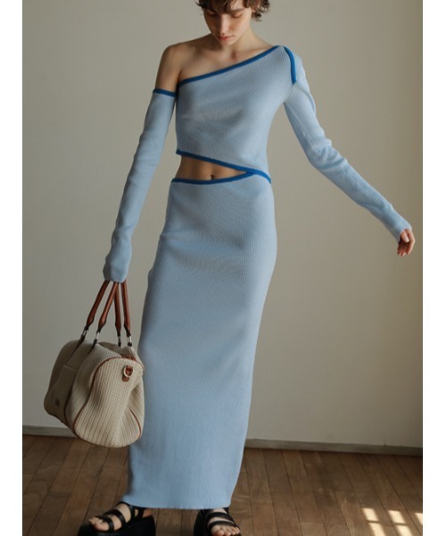 AMAIL(アマイル)の「Ethic bodymake dress(ワンピース・レディース・ブラック/ピンク/ブルー・FREE)」の3枚目の写真