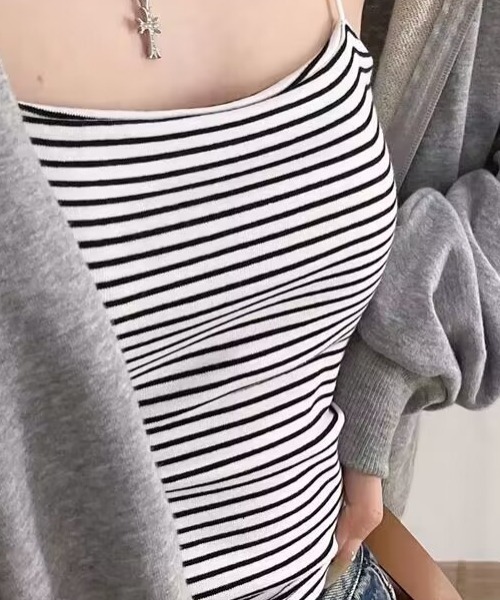 ｔｏｌｅｎｅ（トレネ）の「カップ付キャミソール（キャミソール・レディース・ブラック/ホワイト/A・FREE）」の7枚目の写真