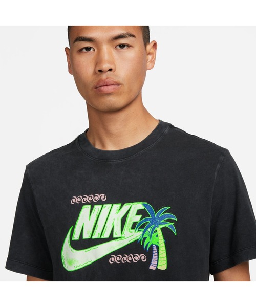 NIKE（ナイキ）の「NIKE AS M NSW TEE BEACH PARTY HBR ナイキ NSW ビーチ パーティ HBR S/S Tシャツ（Tシャツ/カットソー・メンズ・ブラック/カーキ・M/L/XL/S）」の4枚目の写真