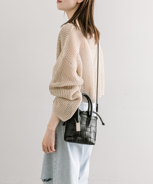 loti（ロティ）の「loti メッシュ巾着ミニショルダー（ショルダーバッグ・レディース・ブラック/オフホワイト/シルバー/ブルー・ONE SIZE）」の14枚目の写真