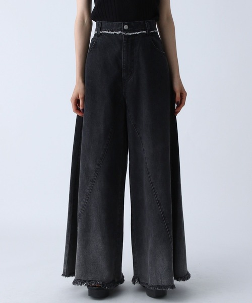 PAGEBOY（ページボーイ）の「ハカマデニム（デニムパンツ・レディース・ブルー/ブラック・25inch/26inch）」の4枚目の写真