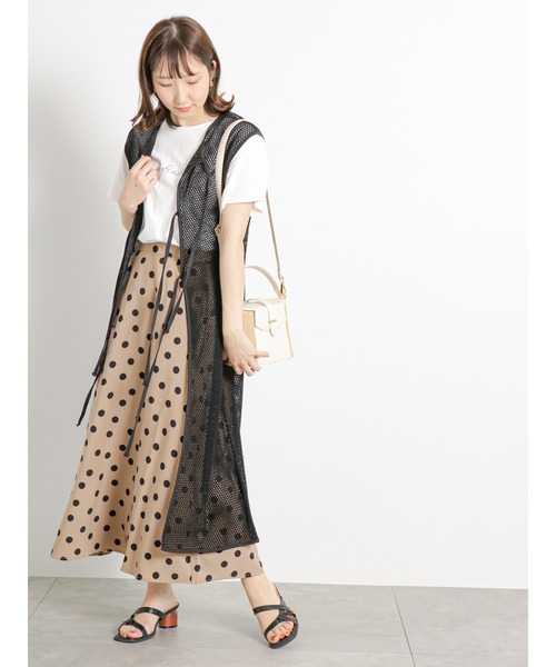 Te chichi TERRASSE（テチチテラス）の「メッシュロングジレ（ニット/セーター・レディース・ブラック/キナリ・F）」の20枚目の写真