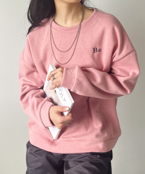 CLEA(クレア)の「〈Be〉刺繍 オーバーサイズカラースウェット(スウェット・レディース・イエロー/アイボリー/ダークグリーン/ピンク/ネイビー/グレー・FREE)」の6枚目の写真